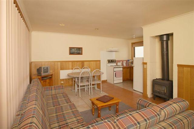 Apollo Bay Backpackers Lodge Zimmer foto