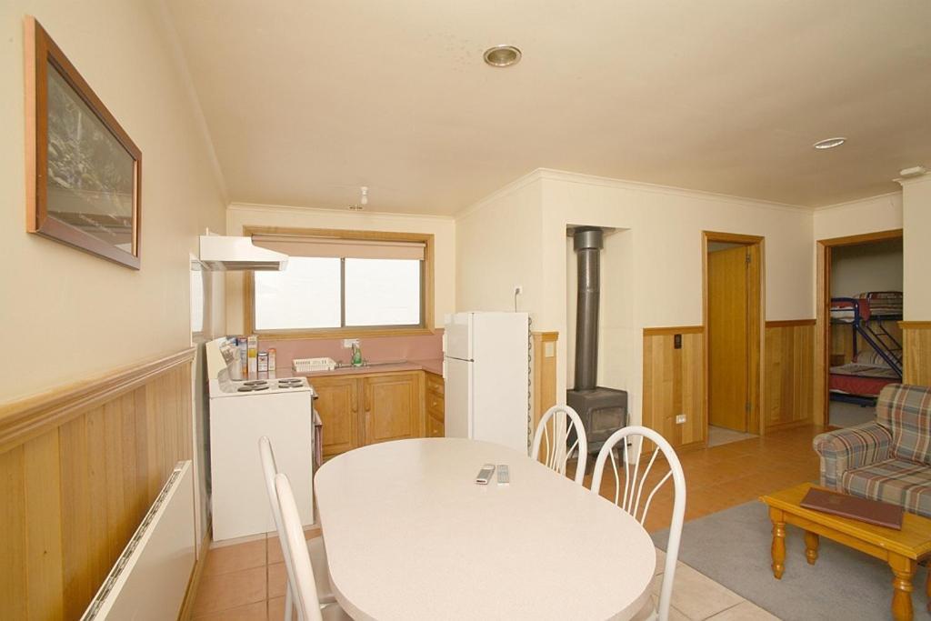 Apollo Bay Backpackers Lodge Zimmer foto