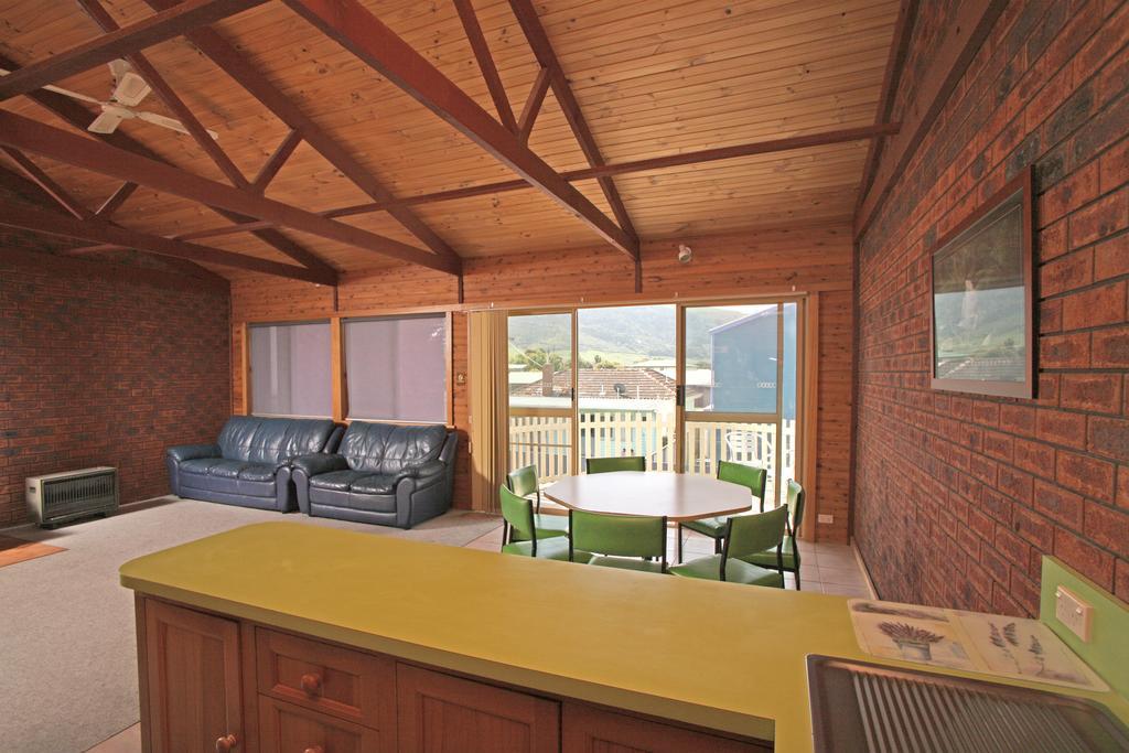Apollo Bay Backpackers Lodge Exterior foto